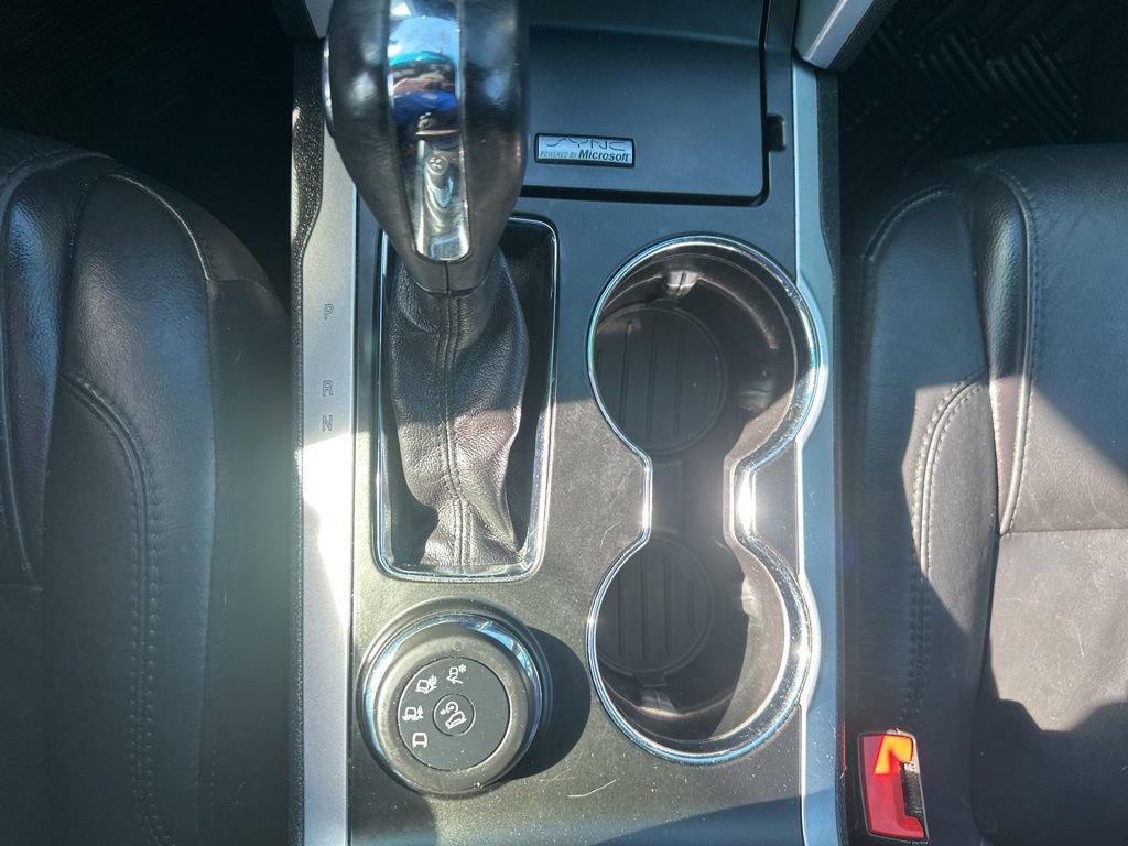 Used 2015 Ford Explorer Limited image 6