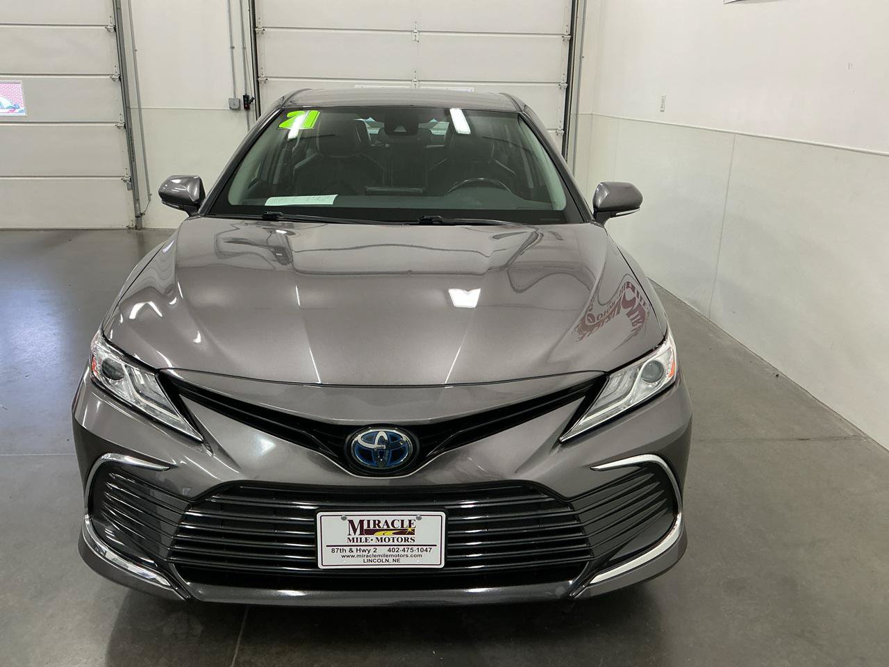 Used 2021 Toyota Camry XLE FWD image 8