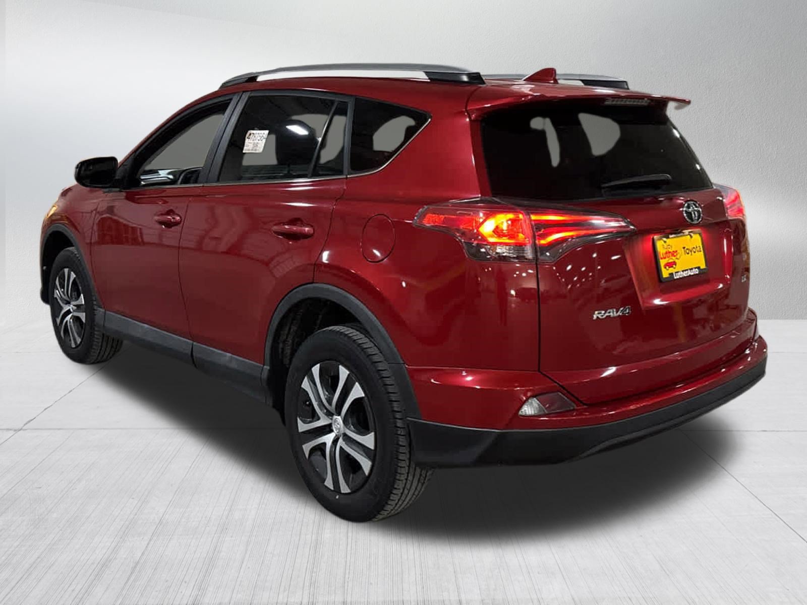 Certified 2017 Toyota RAV4 LE w/ Carpet Mat Package FWD image 4