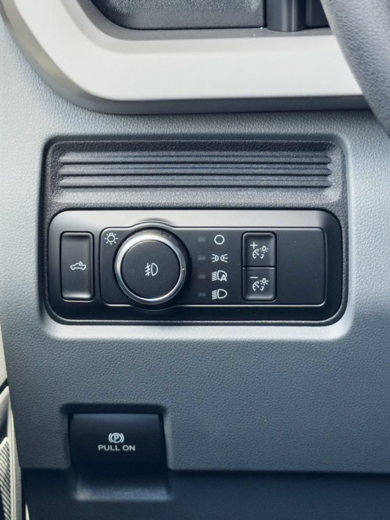 New 2026 Ford F250 XLT AWD/4WD image 17