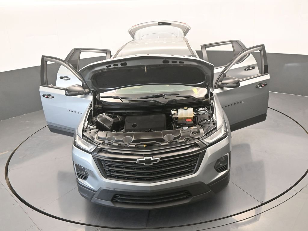 Used 2023 Chevrolet Traverse LS image 69