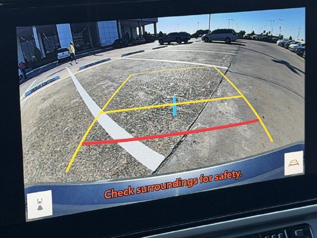 Used 2025 Toyota Camry XSE FWD image 18