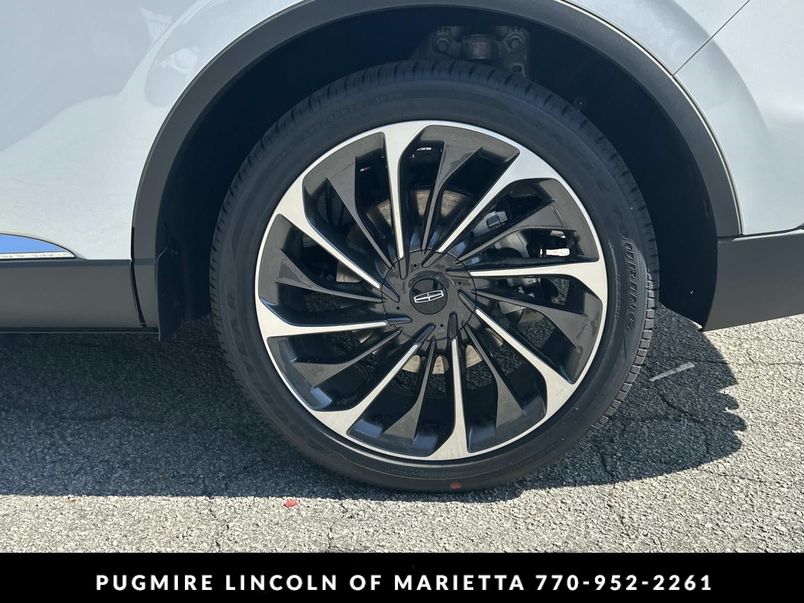 New 2026 Lincoln Aviator Reserve w/ Illumination Package RWD image 36