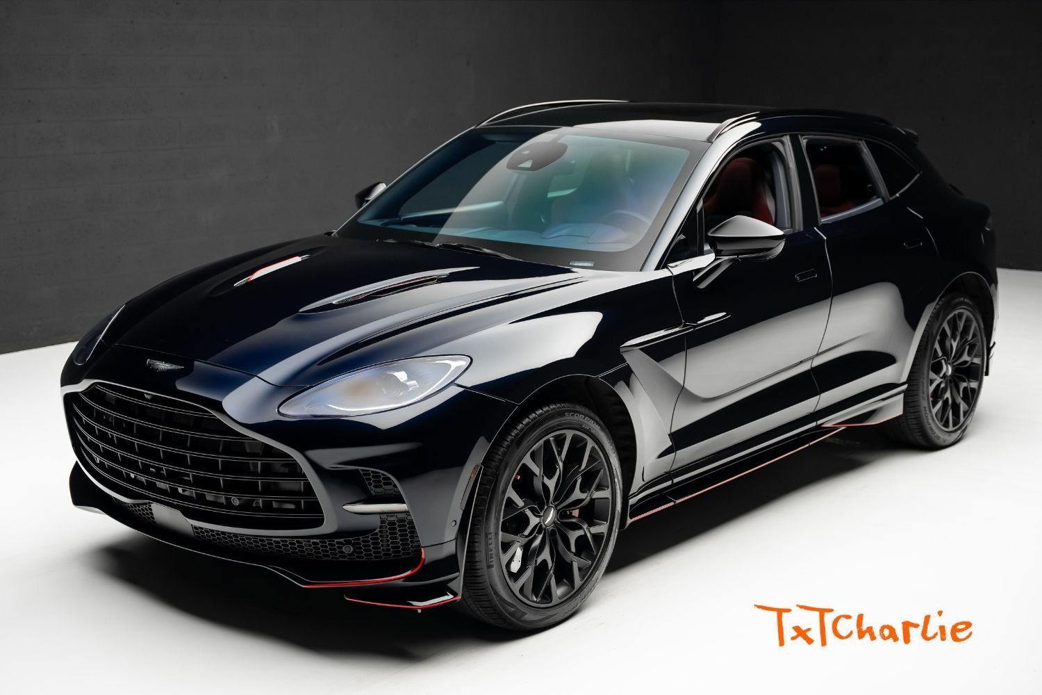 Used 2023 Aston Martin DBX 707