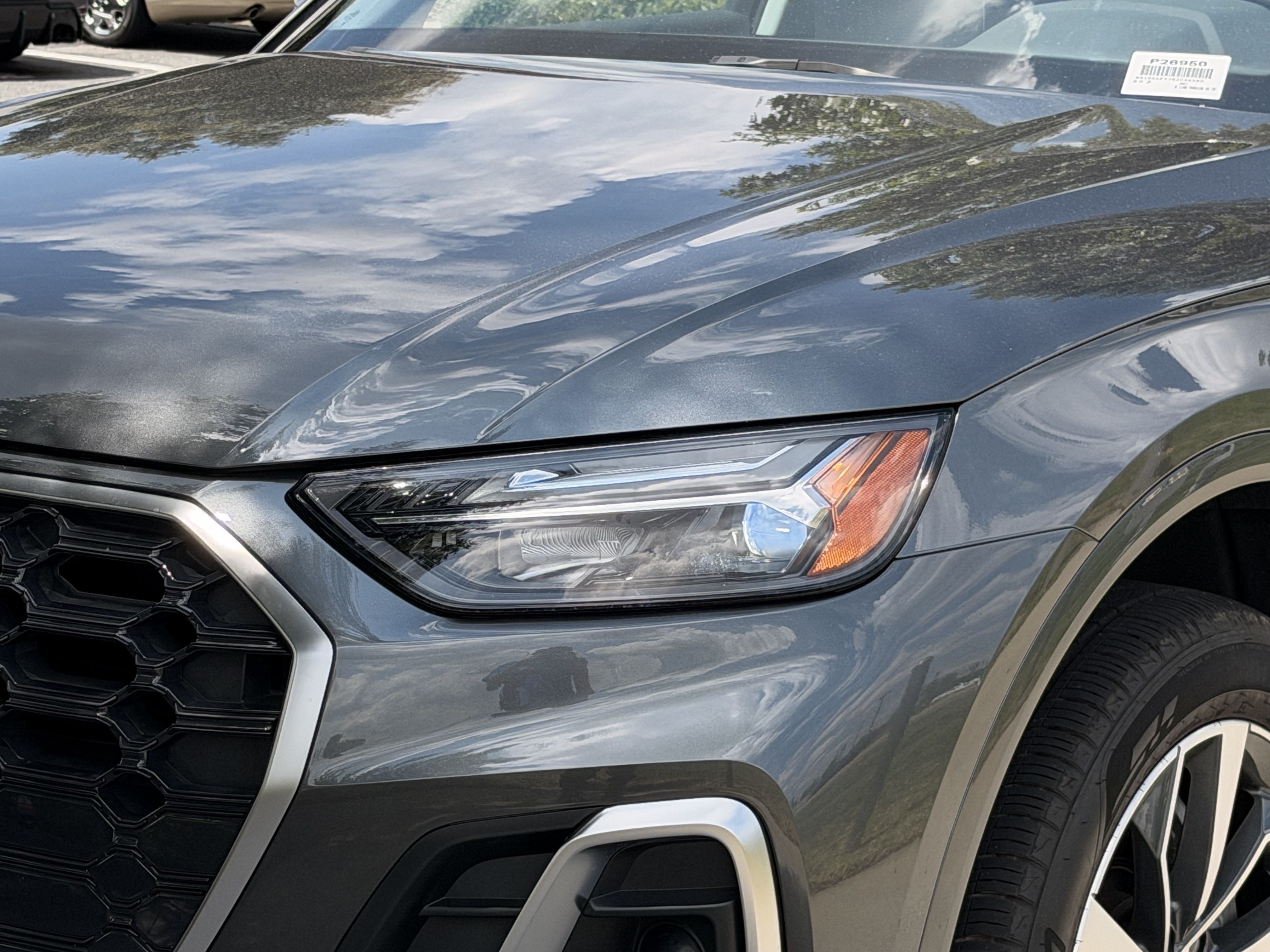 Certified 2025 Audi Q5 2.0T Premium AWD/4WD image 6