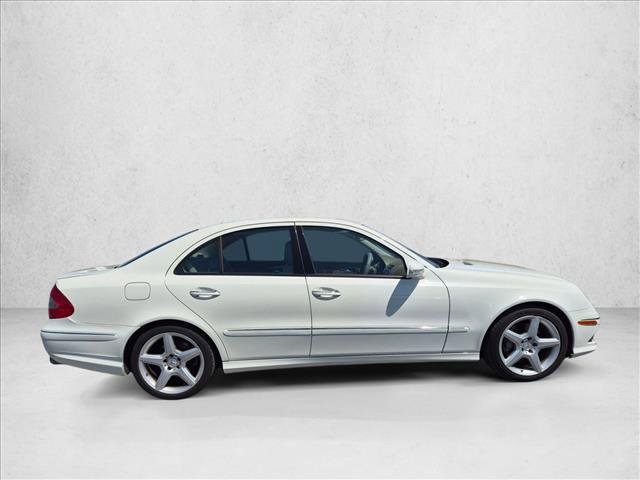 Used 2009 Mercedes-Benz E 350 Sedan image 4