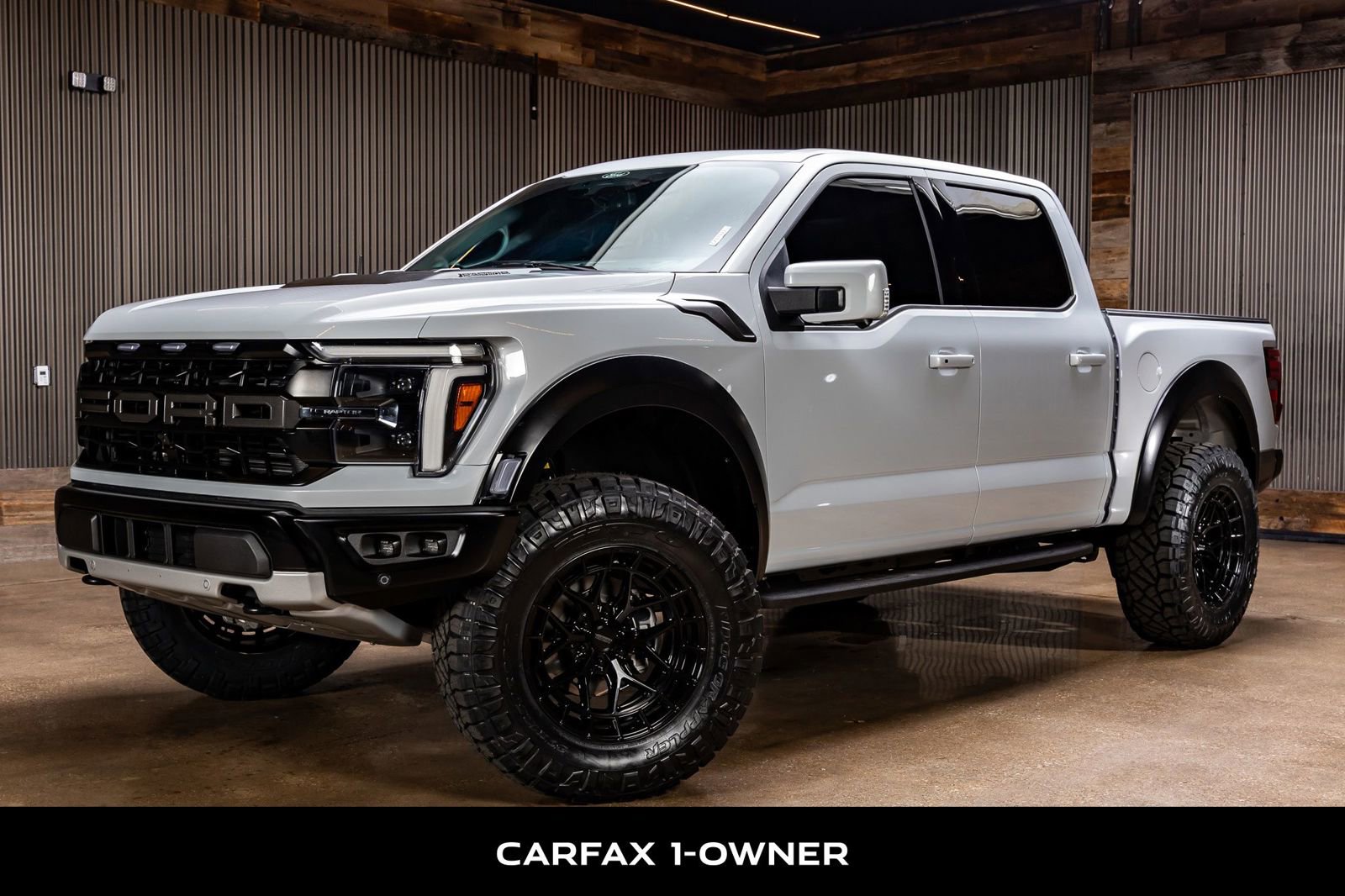 Used 2025 Ford F150 Raptor image 5
