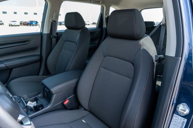 Used 2025 Honda CR-V LX image 15