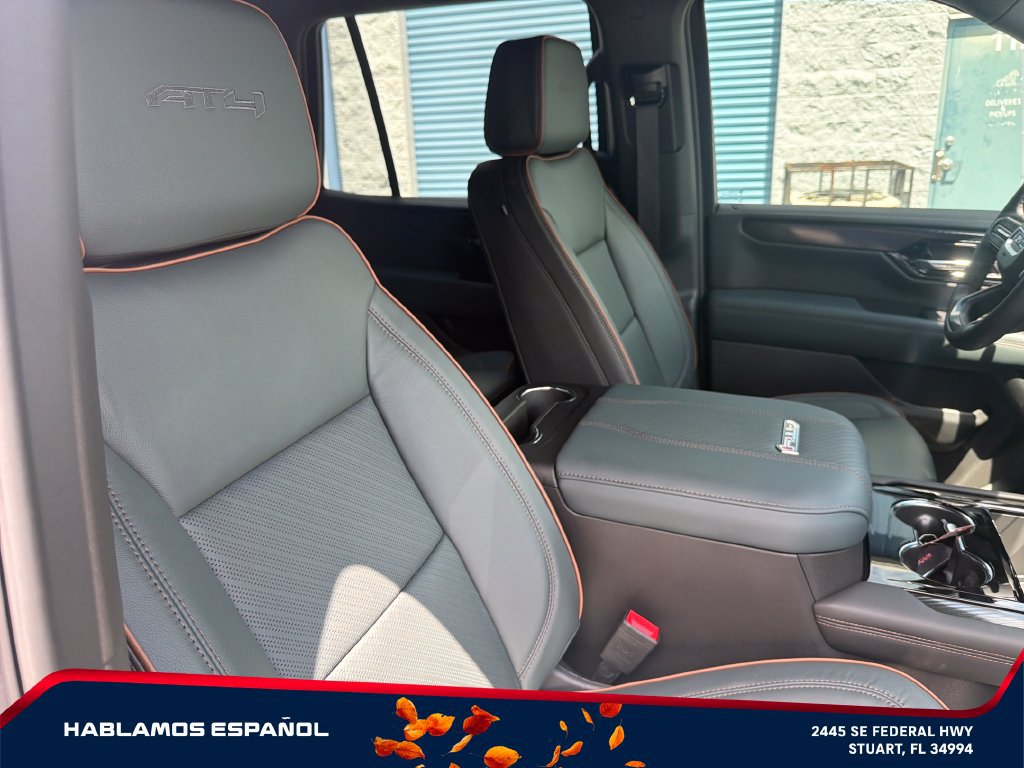 New 2026 GMC Yukon AT4 AWD/4WD image 35