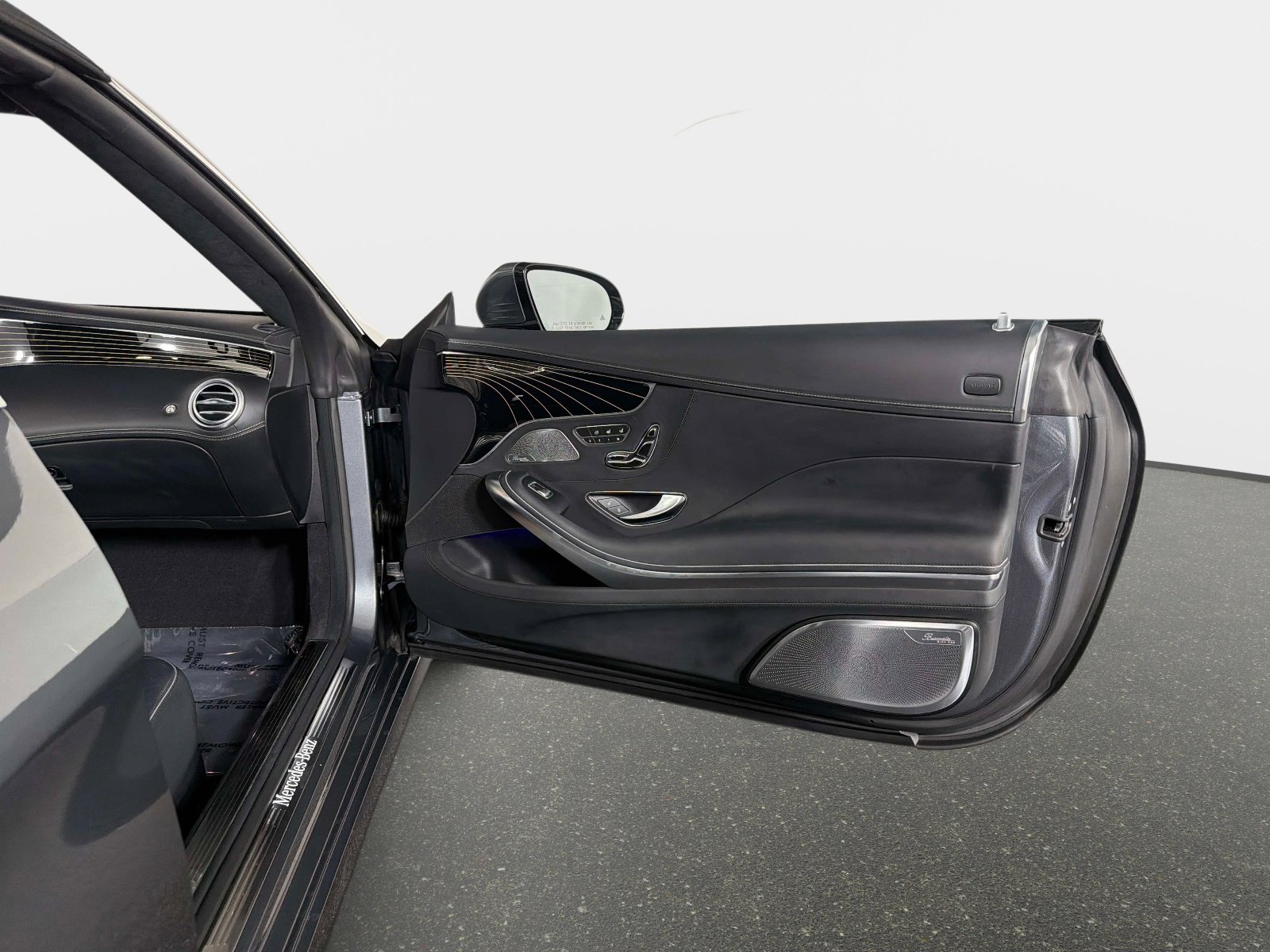 Used 2020 Mercedes-Benz S 560 Cabriolet image 23