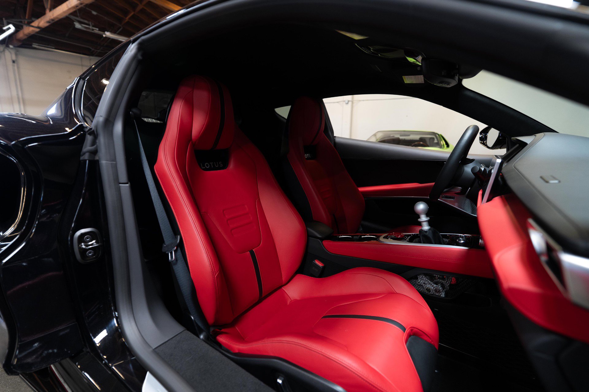 Used 2024 Lotus Emira First Edition image 83