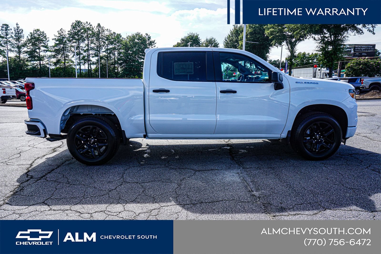 New 2026 Chevrolet Silverado 1500 Custom RWD image 10