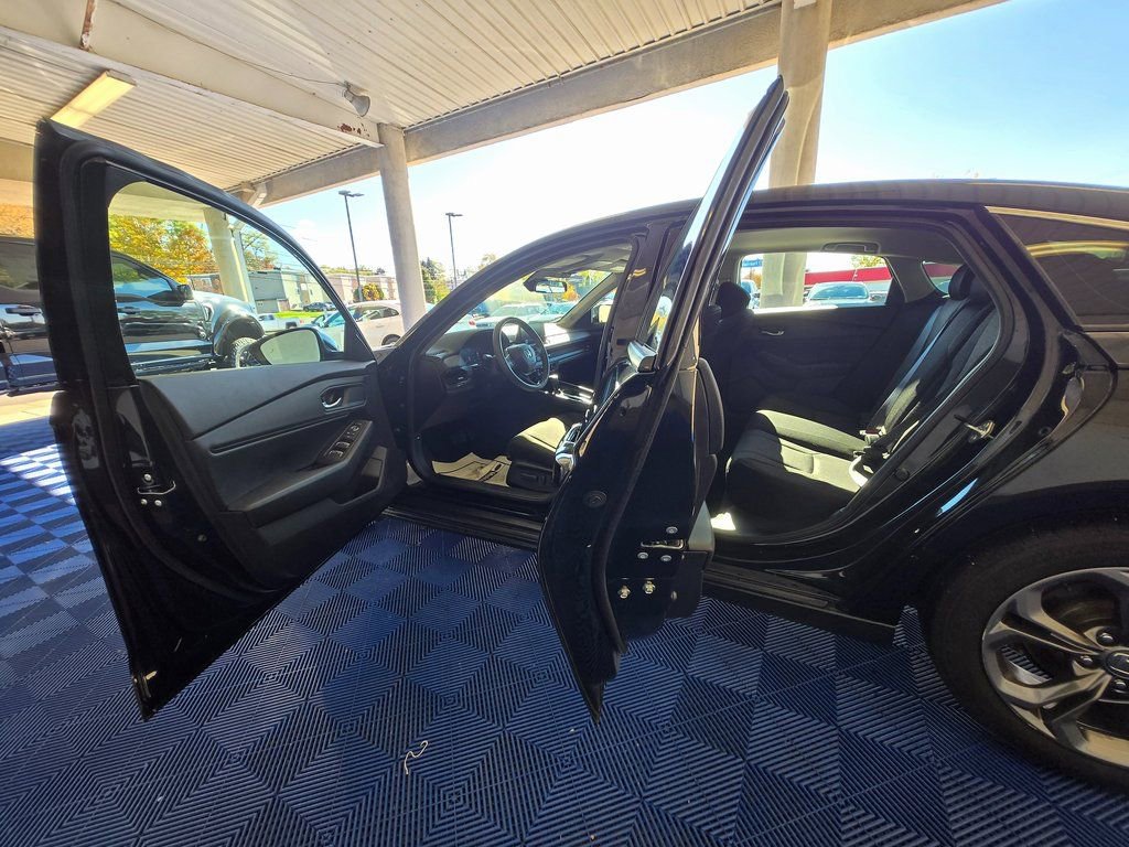 Used 2024 Honda Accord EX image 23