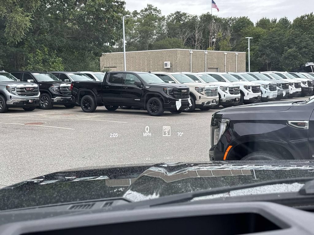 Used 2024 Ford F250 Lariat w/ Lariat Ultimate Package AWD/4WD image 26