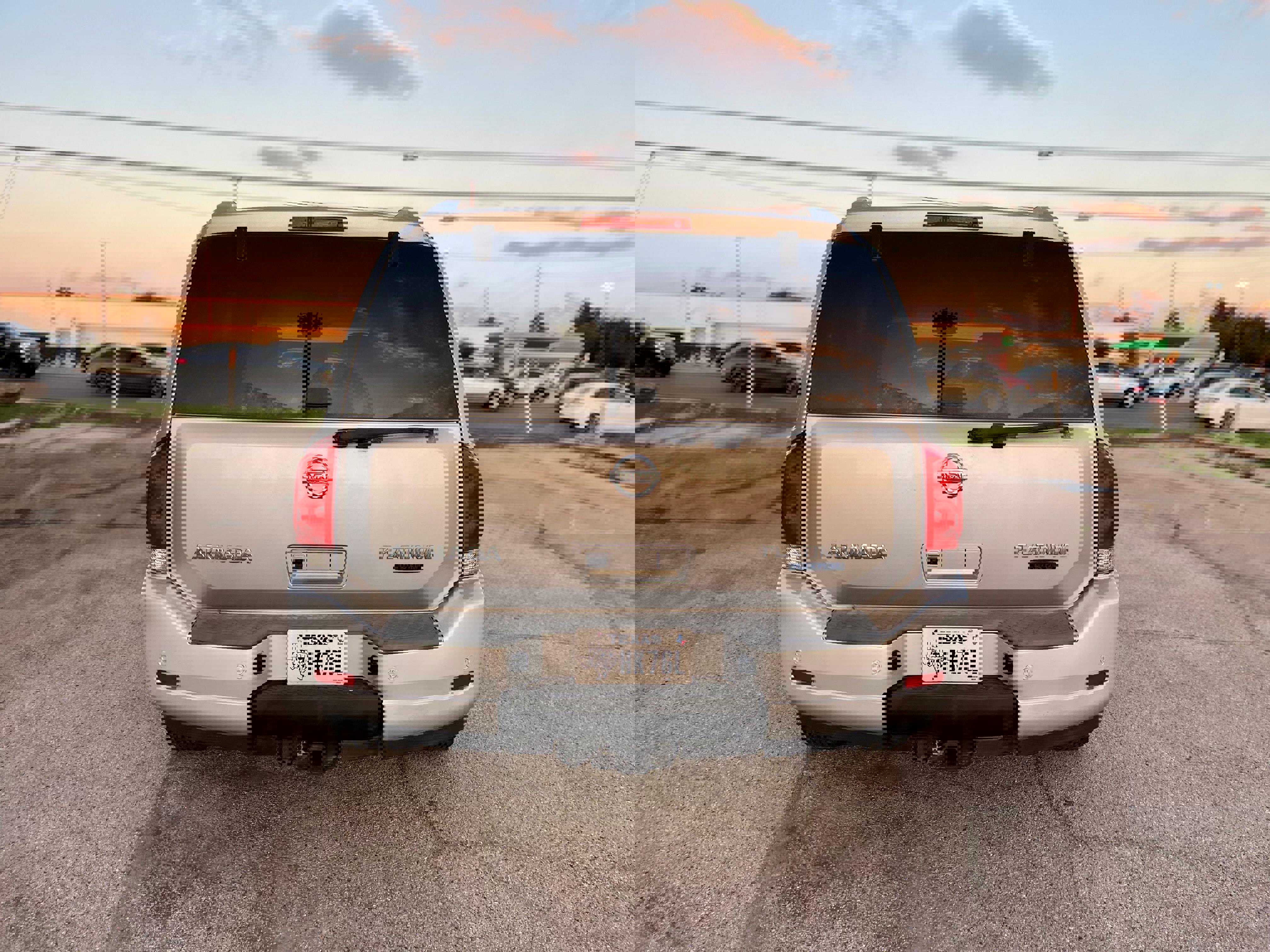 Used 2010 Nissan Armada Platinum image 8