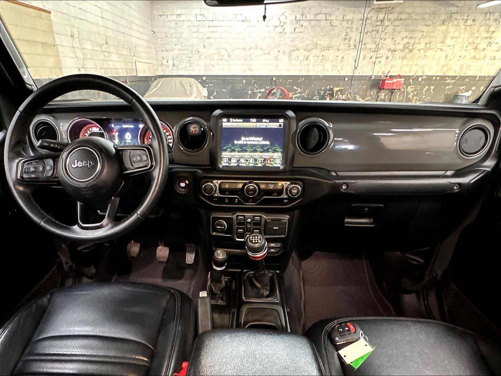 Used 2021 Jeep Gladiator Sport AWD/4WD image 18