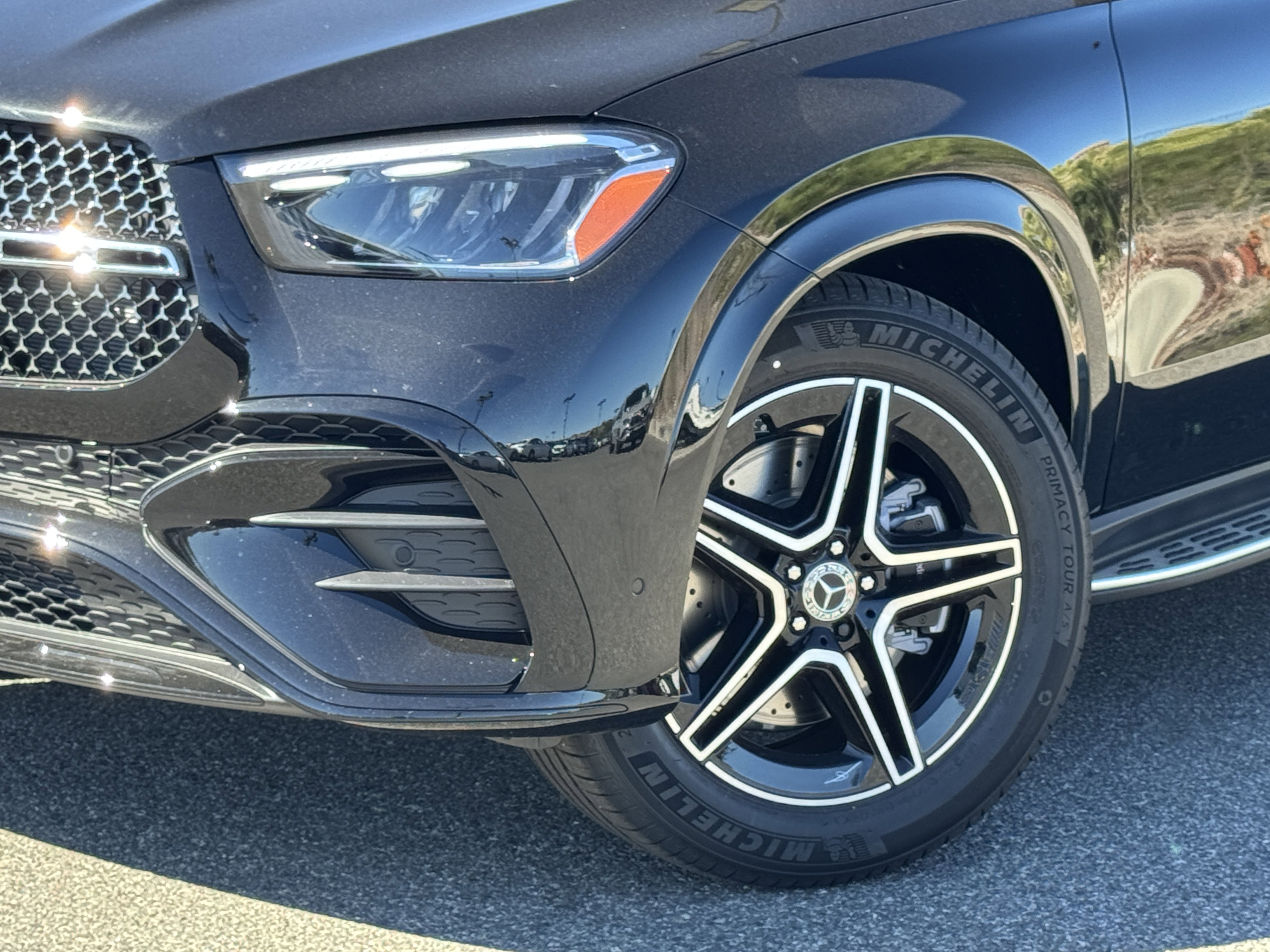 New 2026 Mercedes-Benz GLE 450 4MATIC Coupe image 4