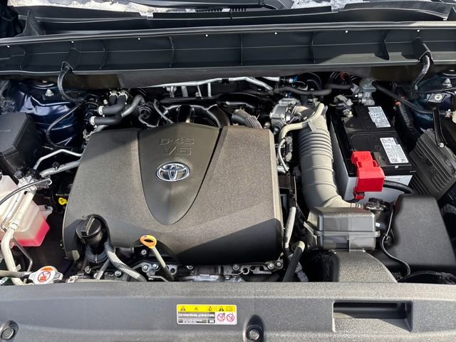 Used 2022 Toyota Highlander Platinum image 26