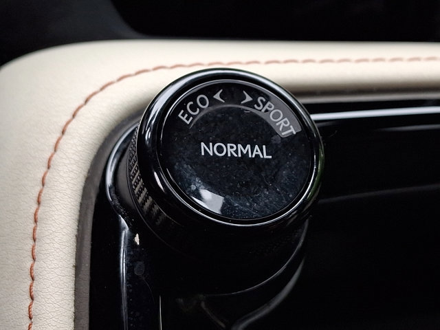 Used 2024 Lexus NX 250 FWD w/ Cold Area Package image 25