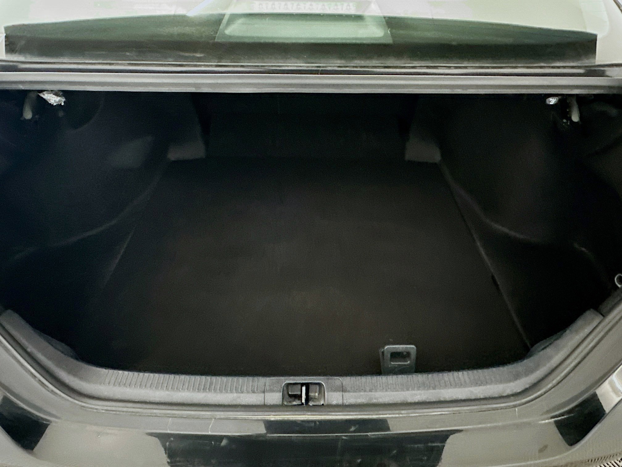 Used 2024 Toyota Camry SE image 30