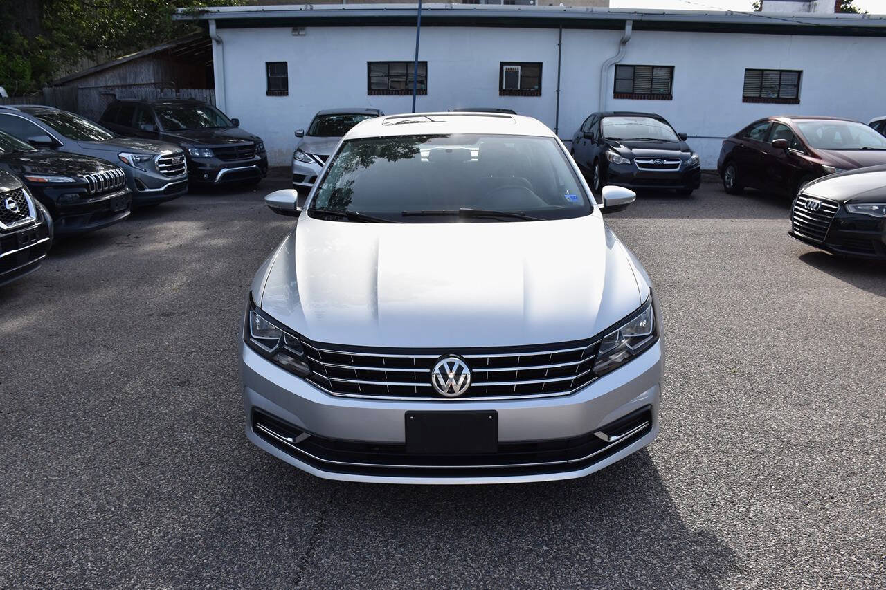 Used 2019 Volkswagen Passat 2.0T Wolfsburg w/ Wheels & Sunroof Package FWD image 8
