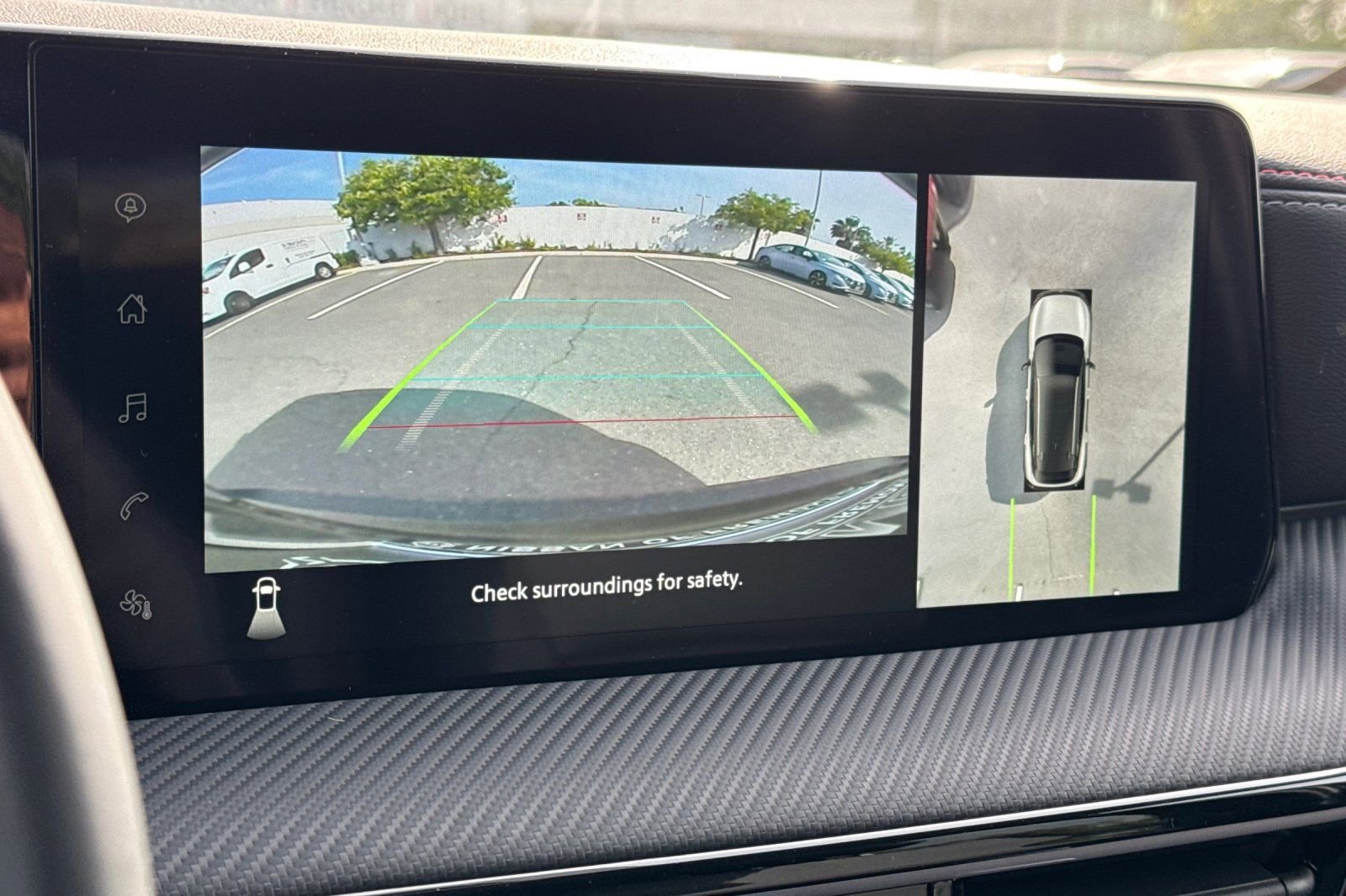 New 2025 Nissan Kicks SR image 16