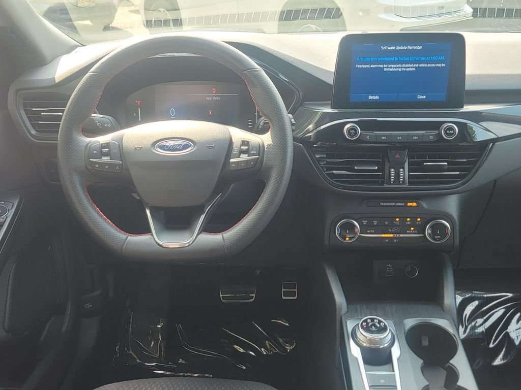 Used 2024 Ford Escape ST-Line FWD image 17