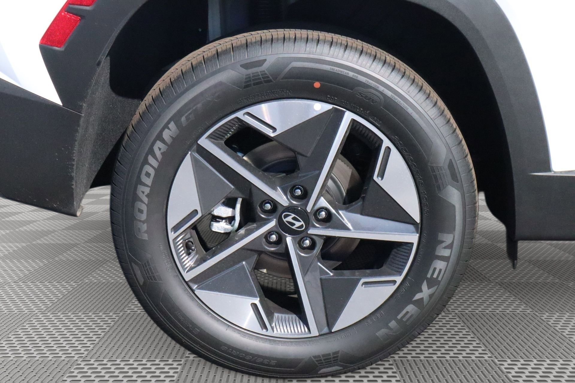 New 2026 Hyundai Tucson SEL image 5