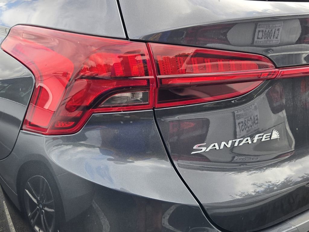 Used 2022 Hyundai Santa Fe SEL FWD image 7
