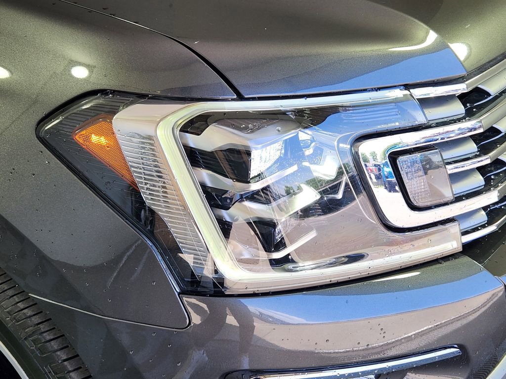 Used 2020 Ford Expedition Limited w/ Special Edition Package AWD/4WD image 10
