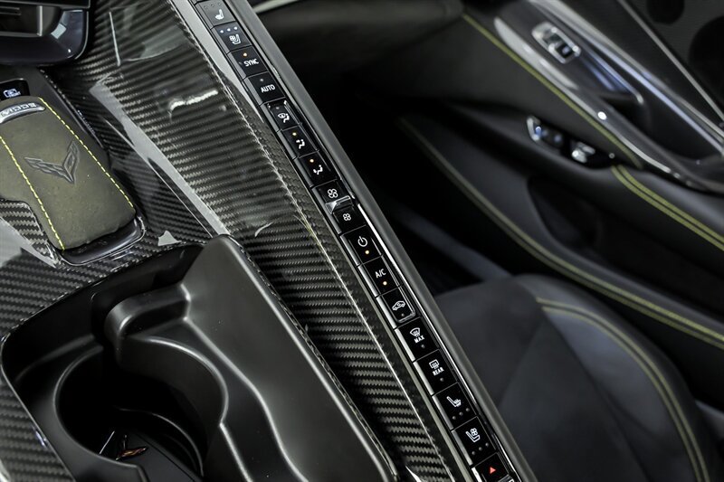 Used 2024 Chevrolet Corvette Z06 w/ Z07 Performance Package RWD image 34