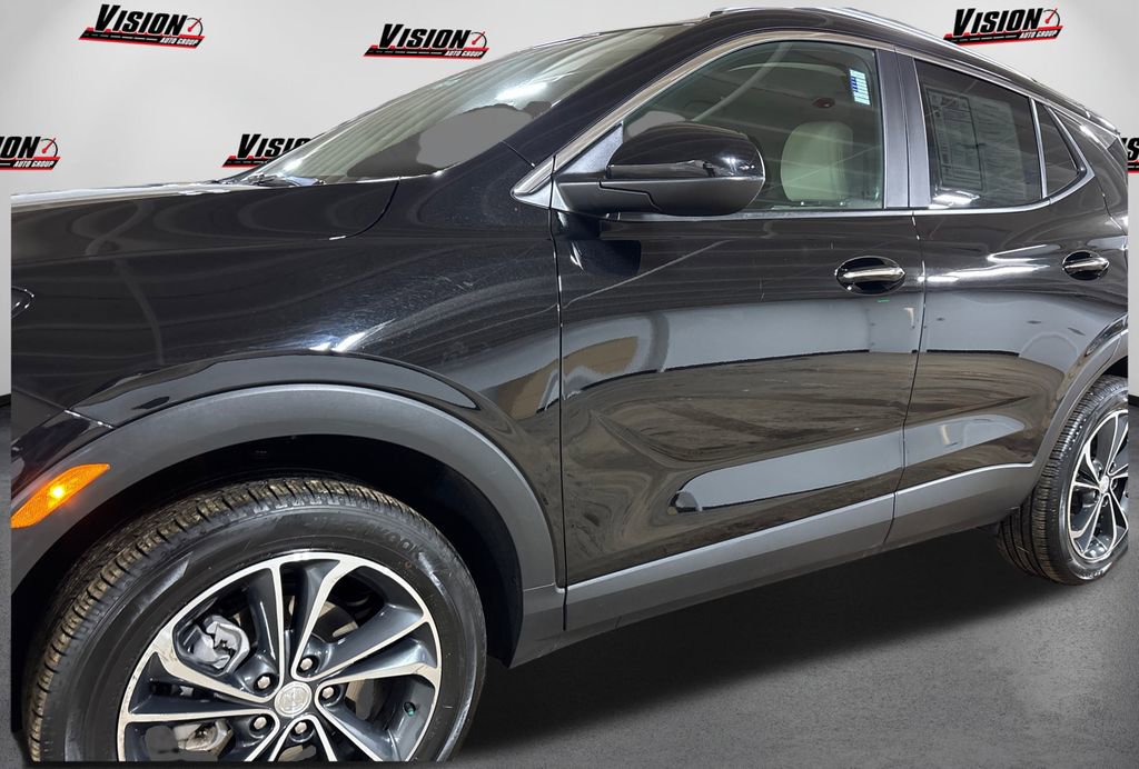 Used 2023 Buick Encore GX Select image 12