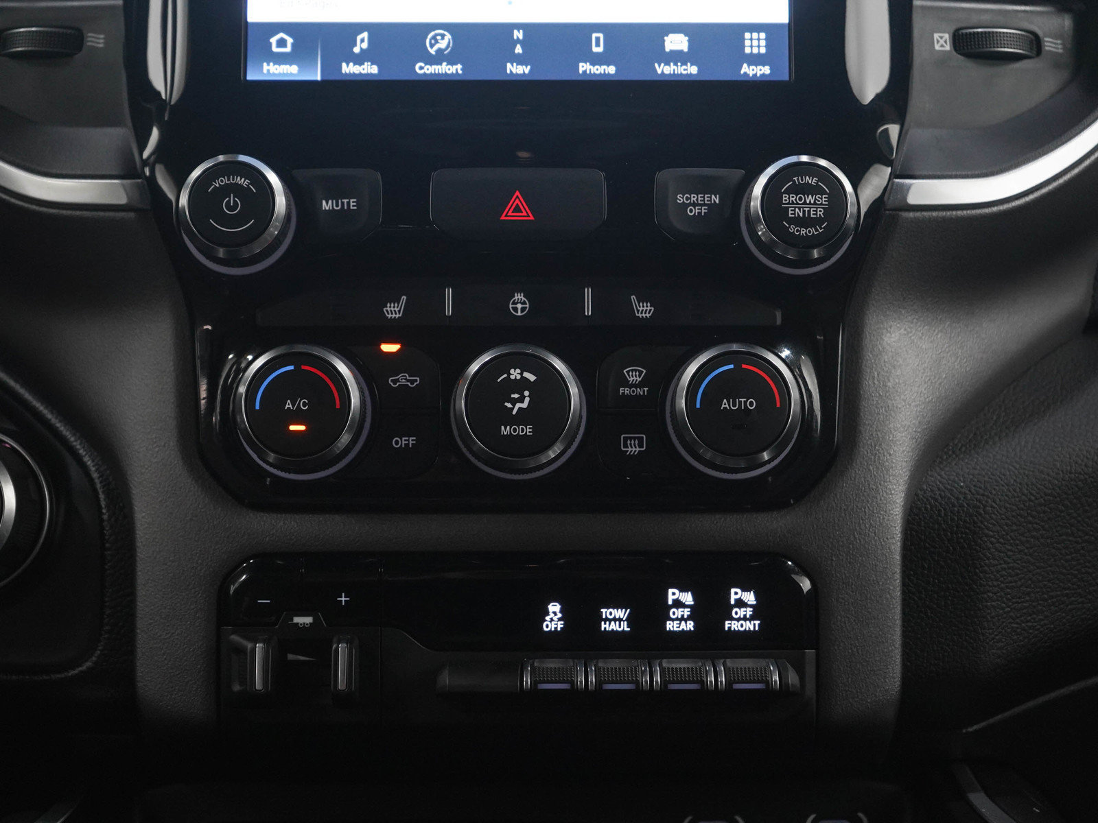 Used 2022 RAM 1500 Big Horn AWD/4WD image 19