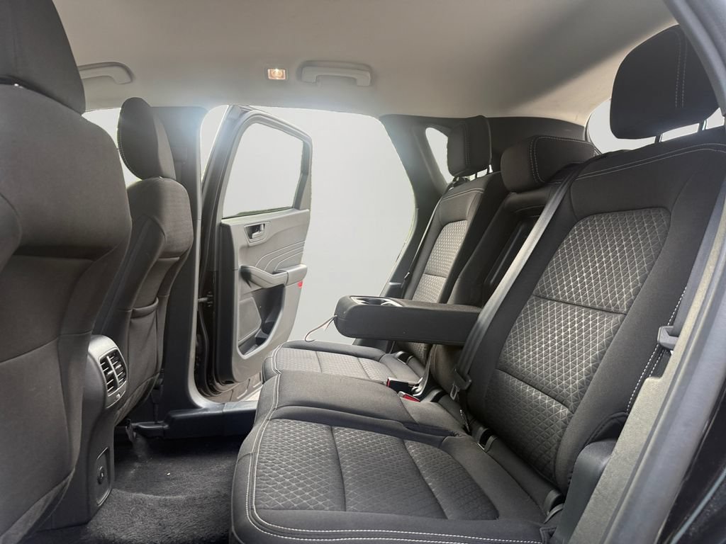 Used 2025 Ford Escape Active AWD/4WD image 24