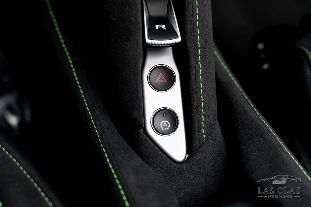 Used 2026 McLaren 750S Spider RWD image 68