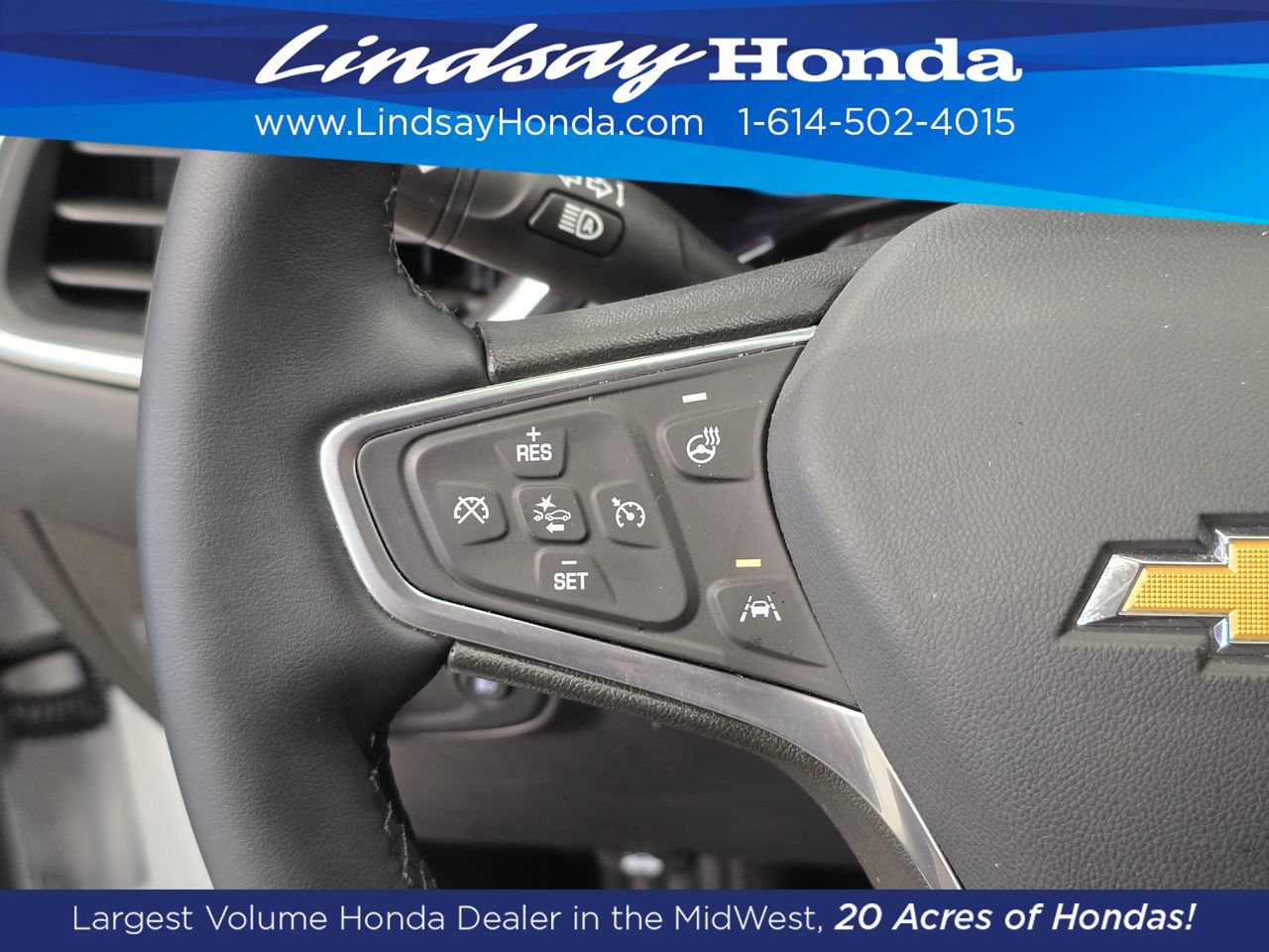 Used 2023 Chevrolet Equinox Premier FWD image 16