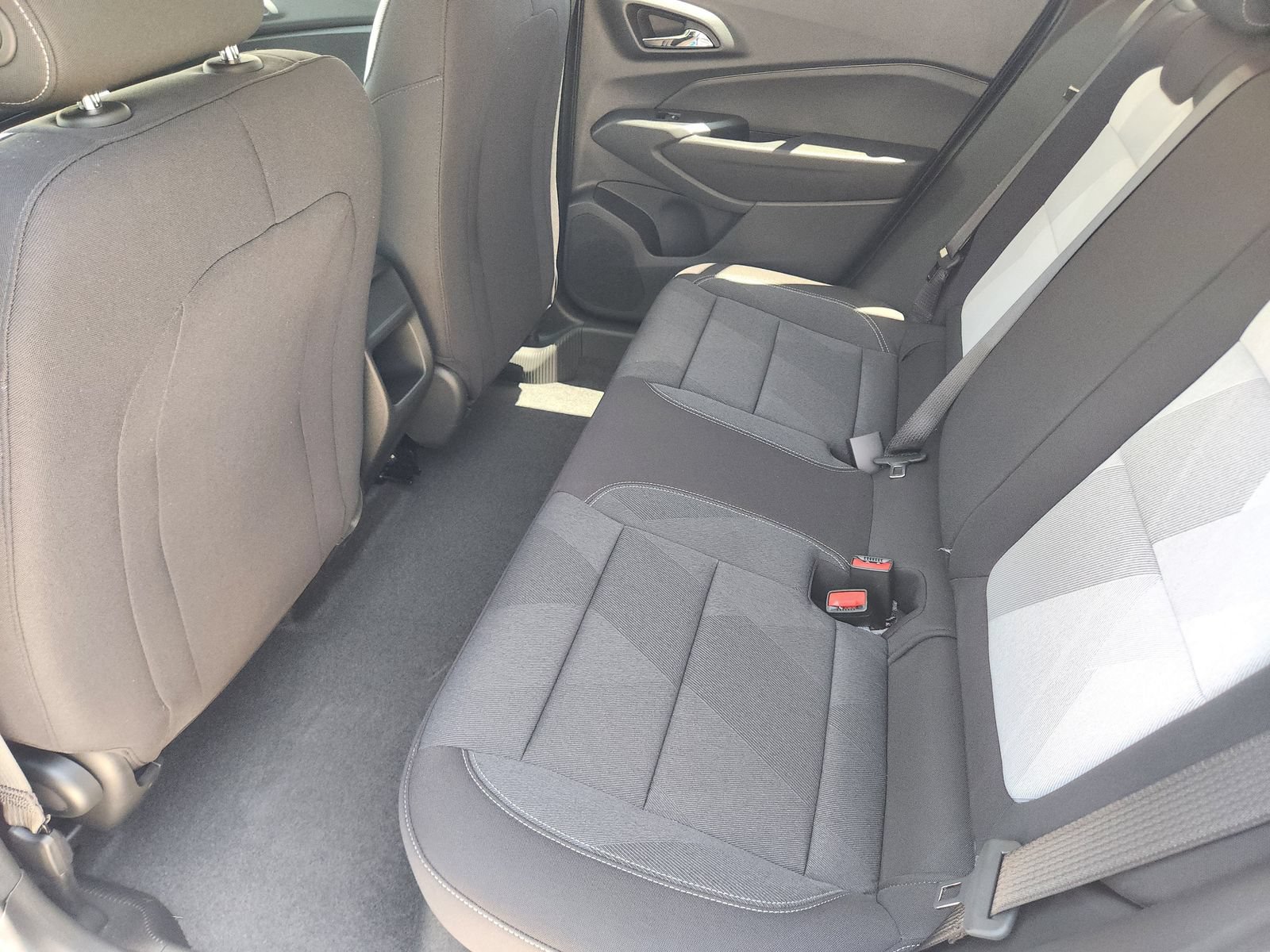 New 2026 Chevrolet Trax LS FWD image 25
