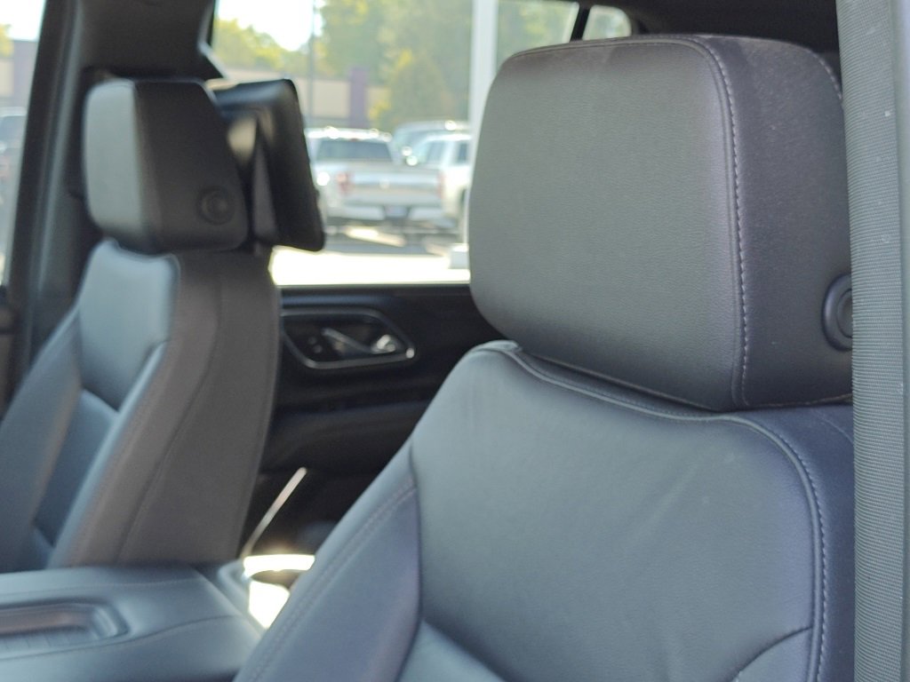 Used 2023 Chevrolet Tahoe Z71 w/ Luxury Package image 12