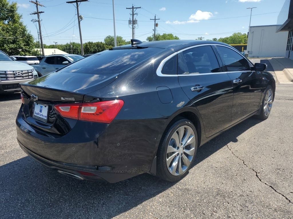 Used 2016 Chevrolet Malibu Premier w/ Driver Confidence Package FWD image 7