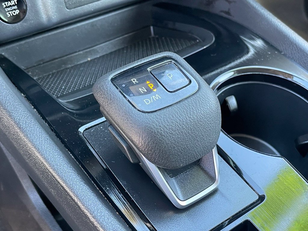Certified 2025 Nissan Rogue SV AWD/4WD image 17