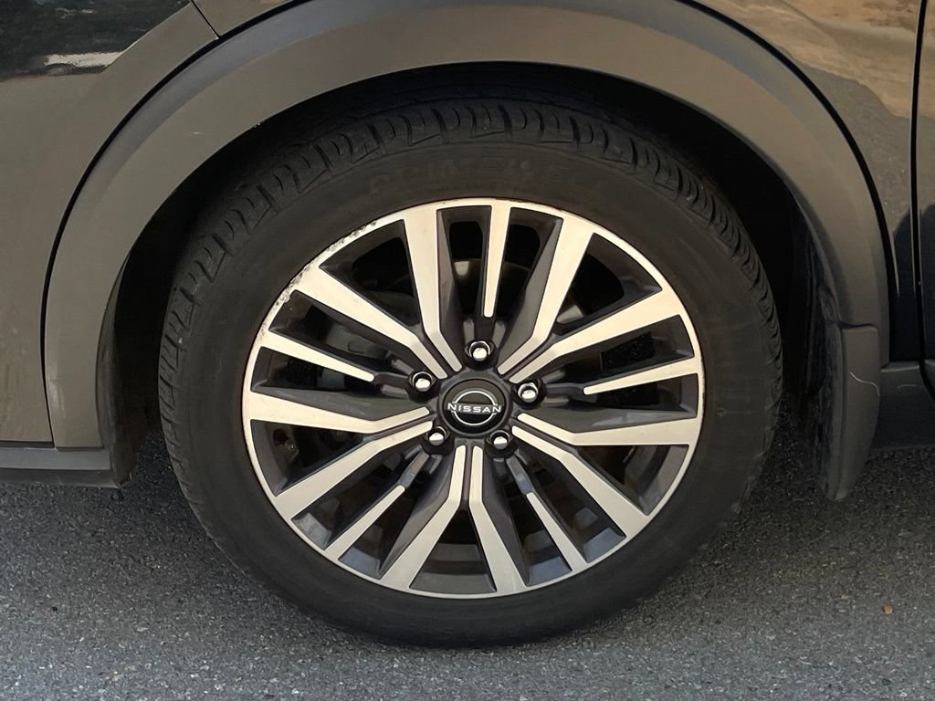 Used 2023 Nissan Kicks SV FWD image 32