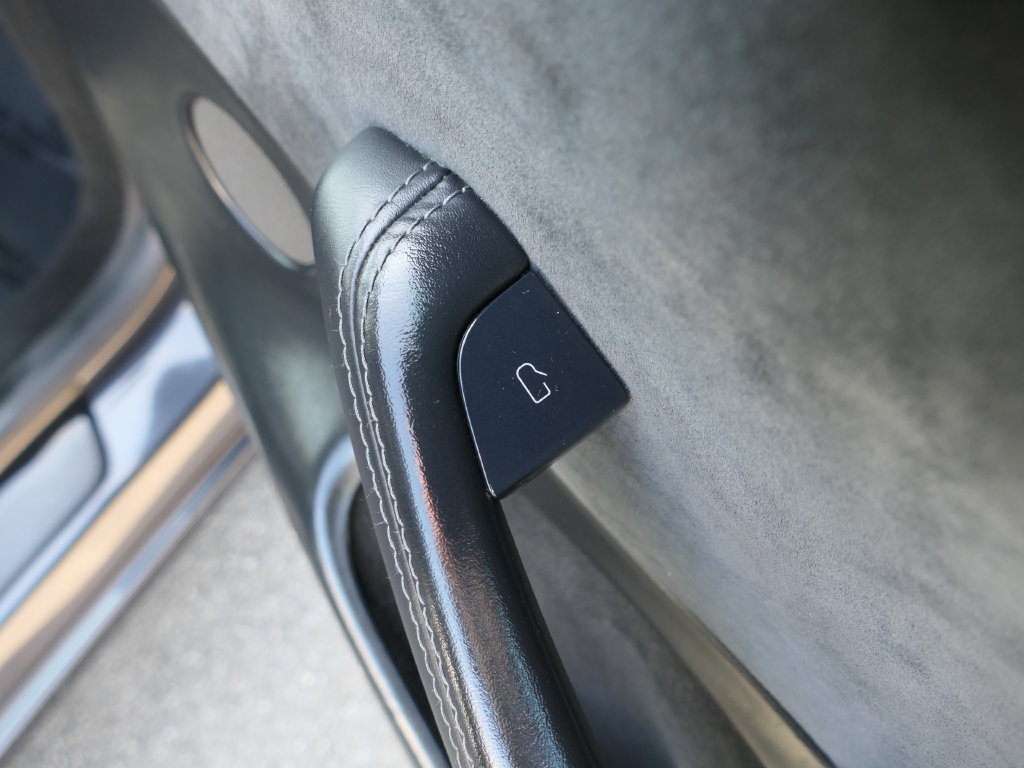 Used 2024 Tesla Model 3 Performance AWD/4WD image 21