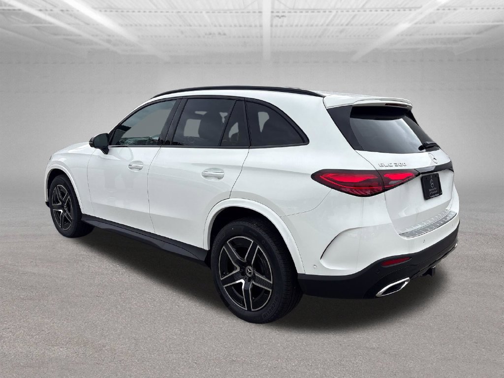 New 2026 Mercedes-Benz GLC 300 4MATIC image 3
