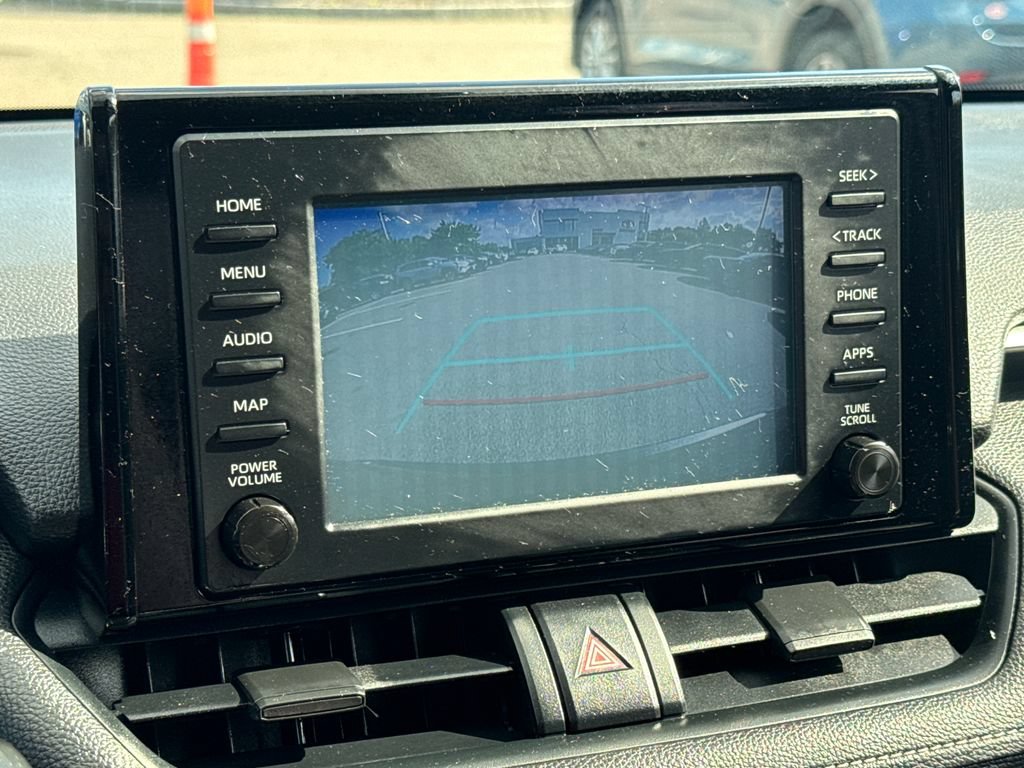 Used 2019 Toyota RAV4 LE w/ All Weather Liner Package AWD/4WD image 22