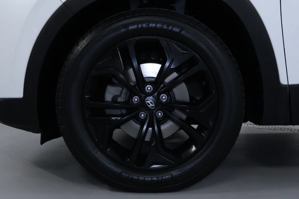 Used 2020 Hyundai Santa Fe Limited AWD/4WD image 36