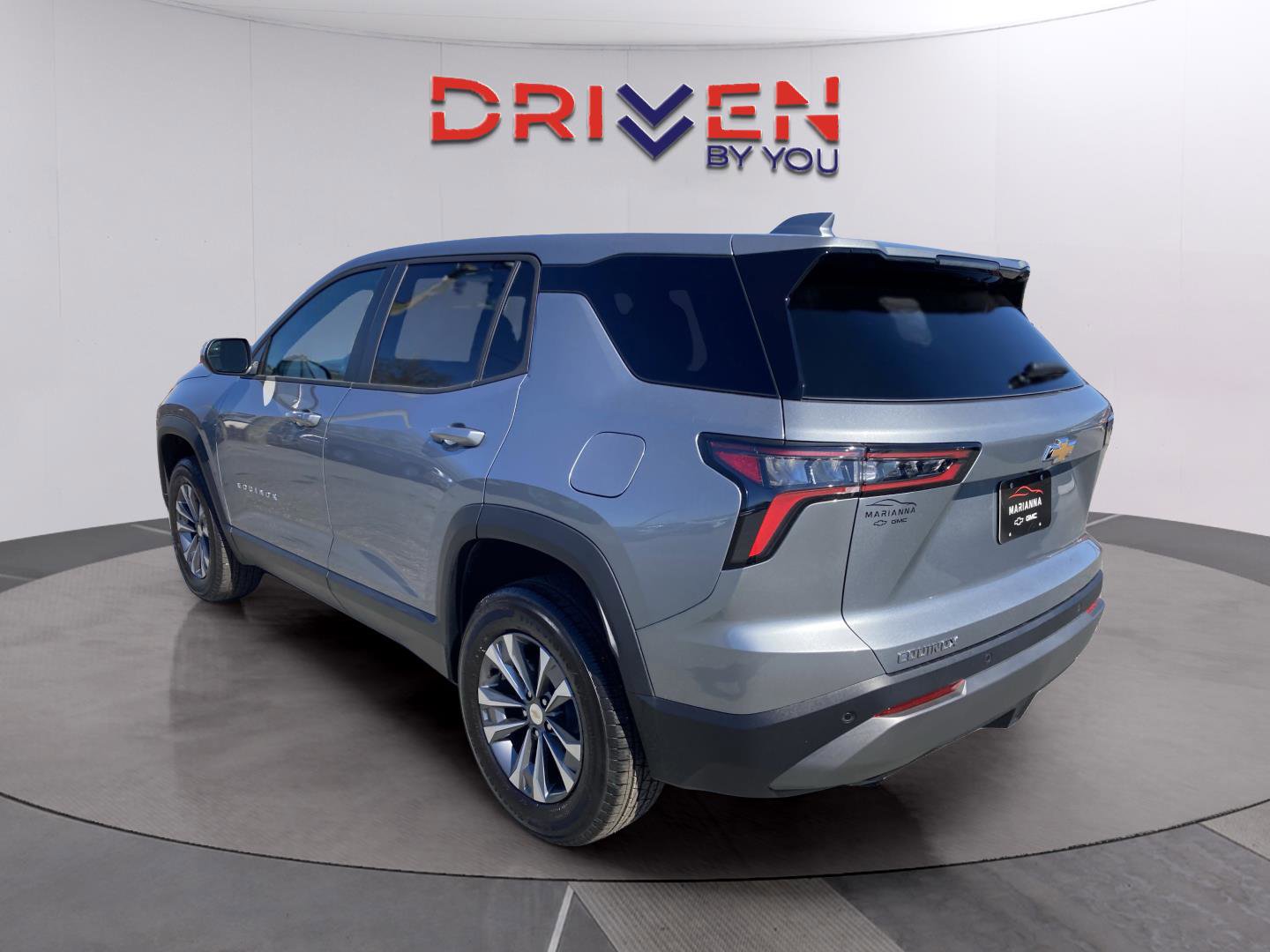 New 2026 Chevrolet Equinox LT w/ Convenience Package II image 3