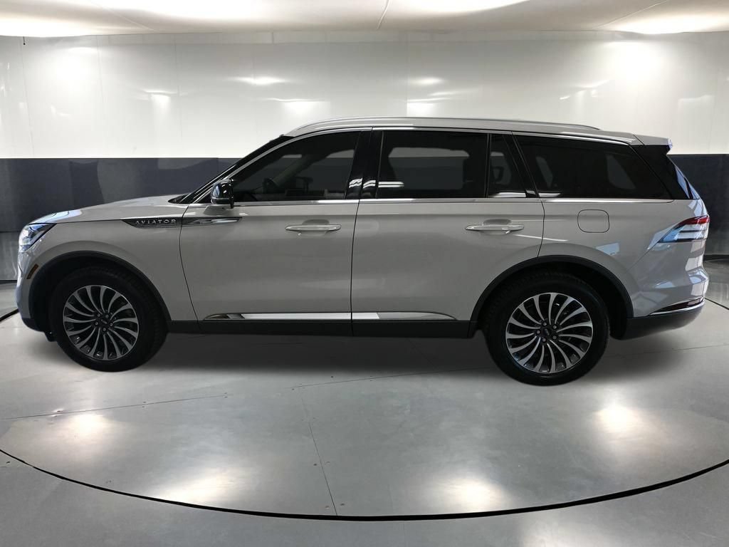 Used 2023 Lincoln Aviator Reserve AWD/4WD image 9