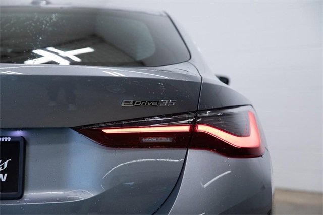 Used 2024 BMW i4 eDrive35 w/ Premium Package image 10