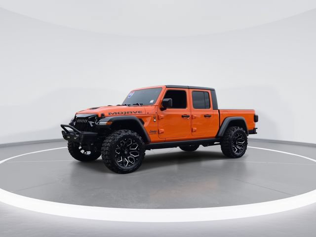 Used 2025 Jeep Gladiator Mojave w/ Steel Bumper Group AWD/4WD image 8