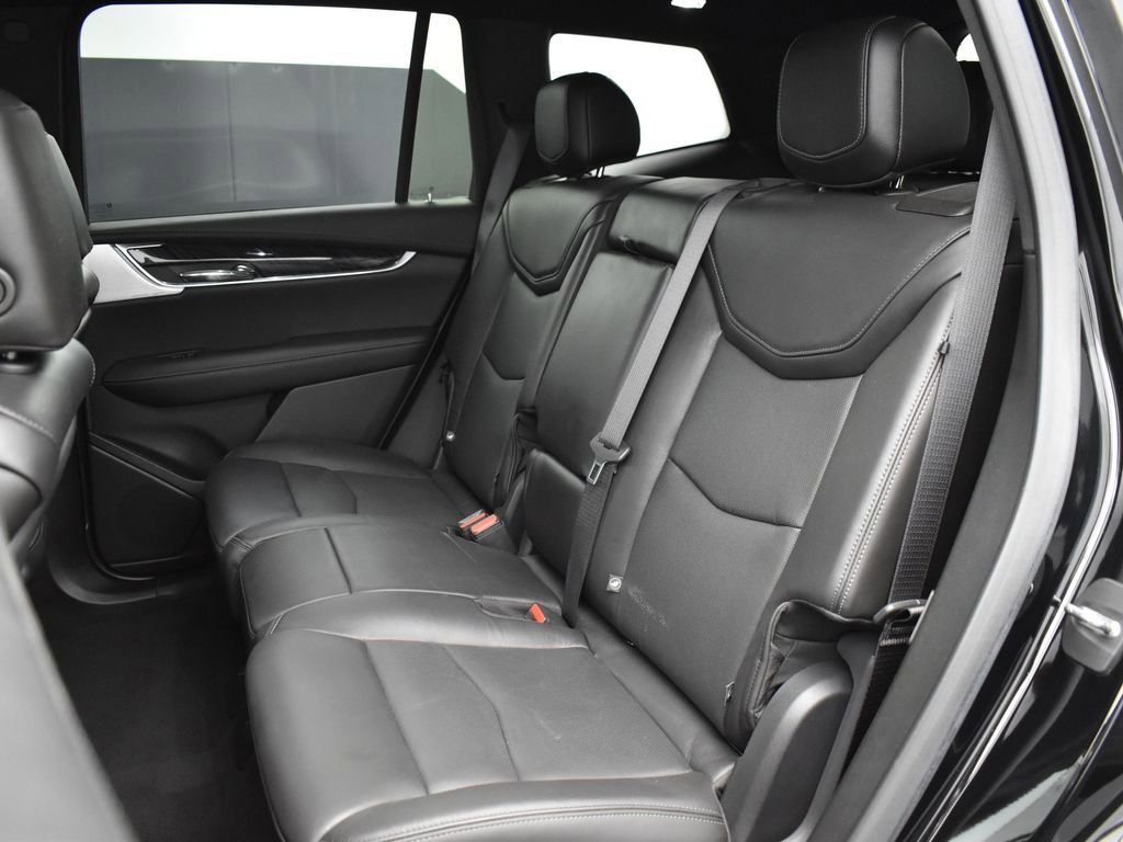 Used 2020 Cadillac XT6 Premium Luxury image 30